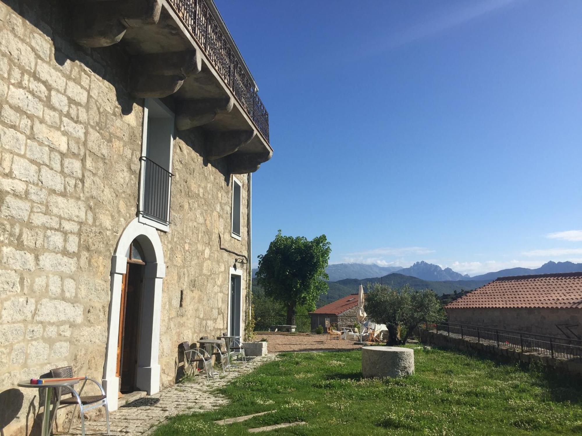A Casa Carbinesa Bed and Breakfast Carbini Εξωτερικό φωτογραφία